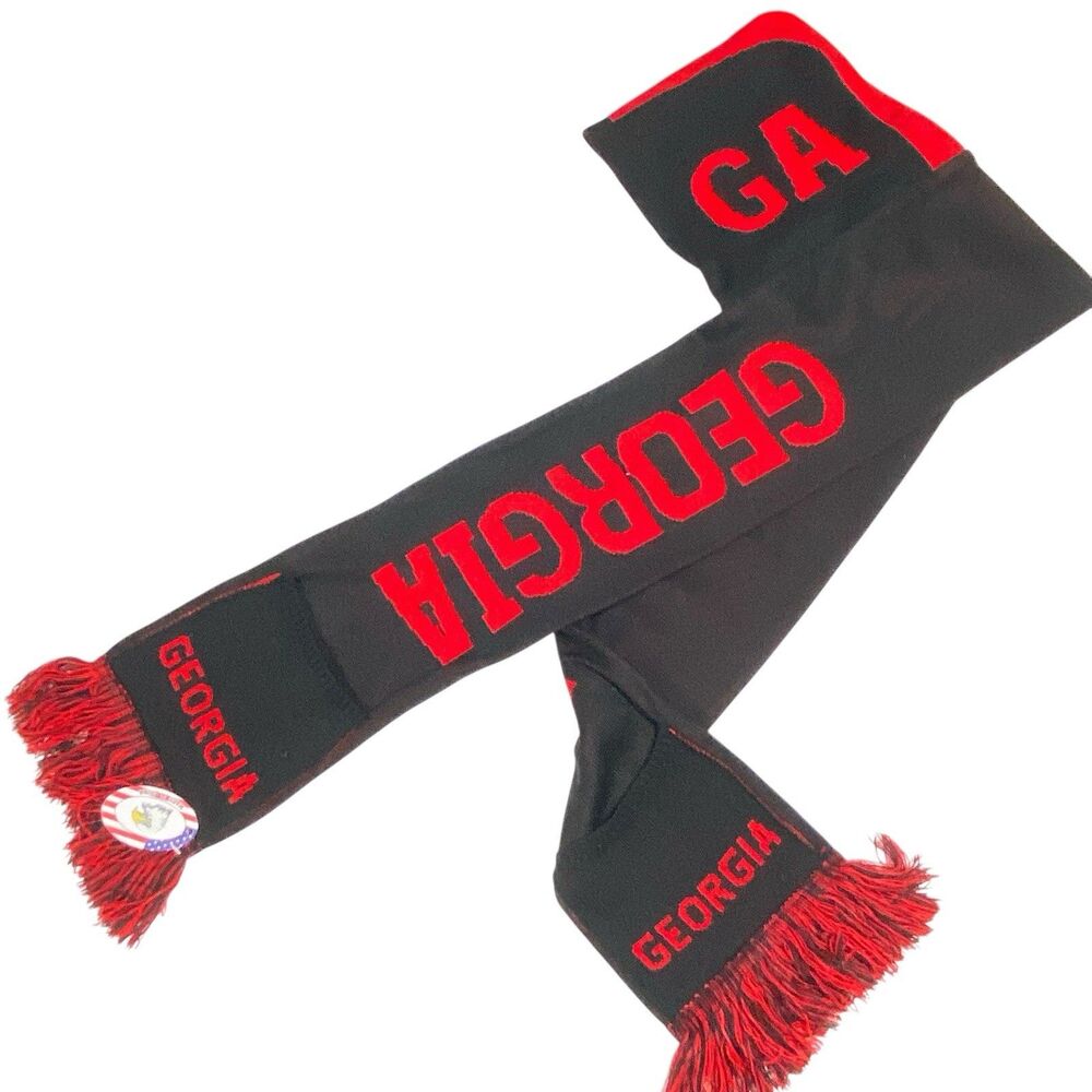 New UGA Georgia Bulldogs Scarf Hooded Fringe DAWGS NCAA Collegiate POCKETS